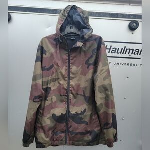 ZINE Camo Hooded Jacket Size Large